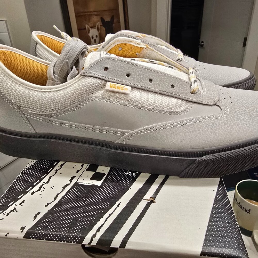Vans Skate Curren Caples Grey Yellow VN000D85GRY Men's Size 13 US NEW